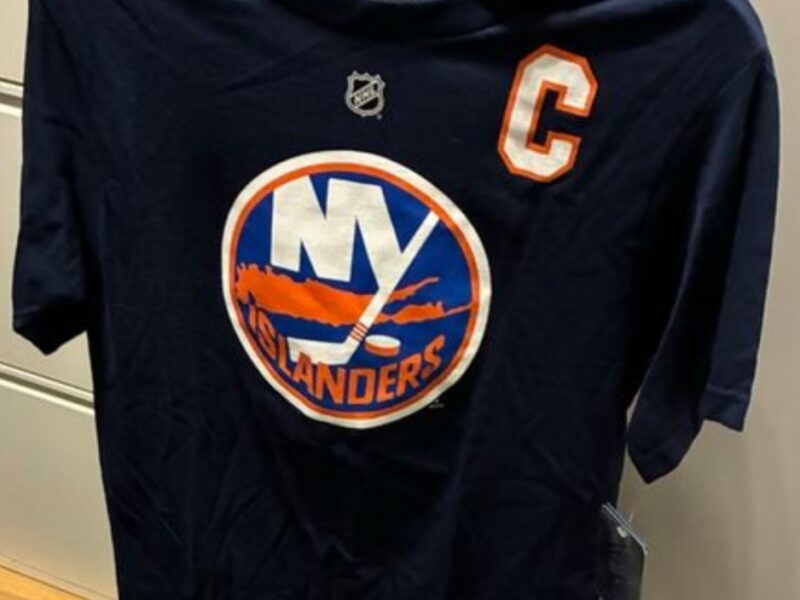 T-shirt New York Islanders Mark Streit NHL Reebok Size M NEU NEW