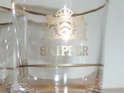 4 bicchieri di whisky