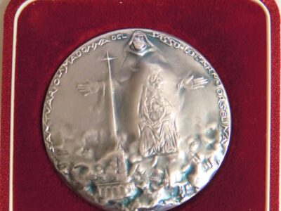 Medaglia Madonna del Sasso in bronzo argentato