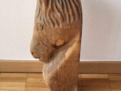 cavallo scultura in legno