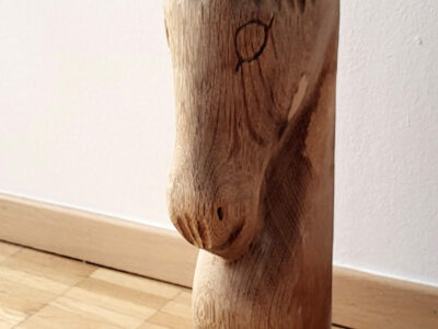 cavallo scultura in legno