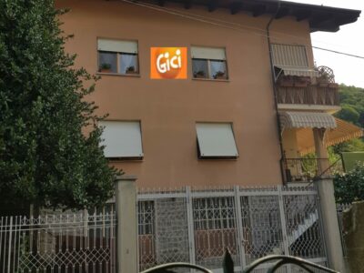 Privato vende Appartamento