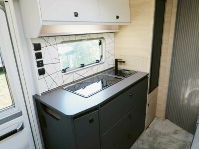 Roulotte FENDT 560 SKM APERO 2024 – PARI AL NUOVO / FULL OPTIONAL / OCCASIONE