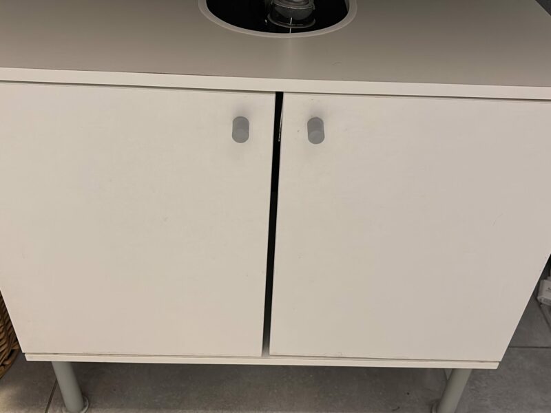 Grazioso mobiletto bagno