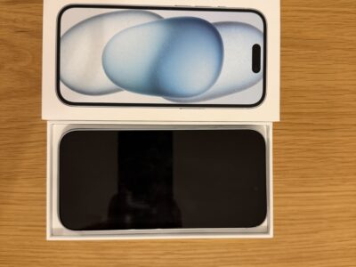 Iphone 15 light blue 129 GB