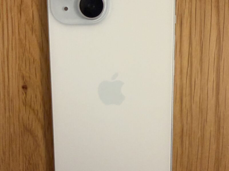 Iphone 15 light blue 129 GB