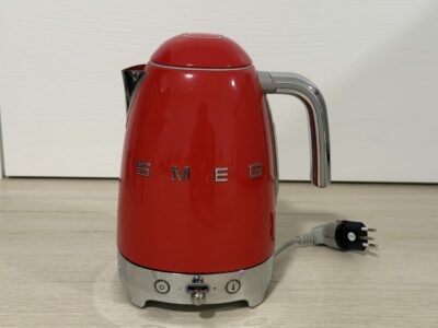Bollitore SMEG retrò 50’s rosso