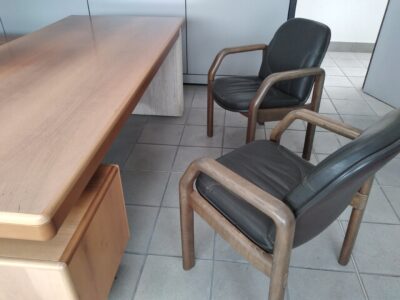 Scrivania angolare Noce massello base Marmo bianco 235+200x100cm