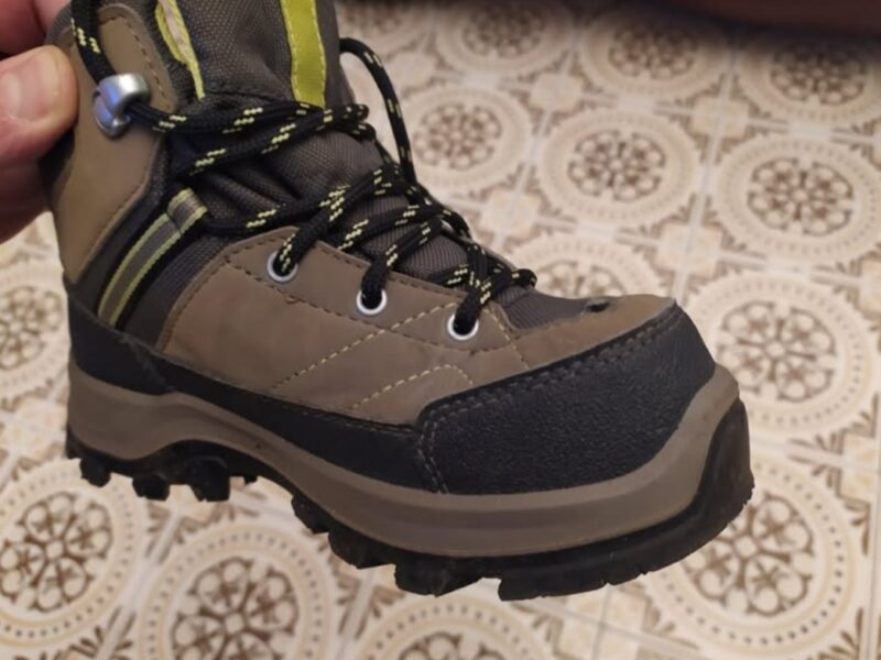 Scarponcini invernali DECATHLON QECHUA n.30 SEMINUOVE