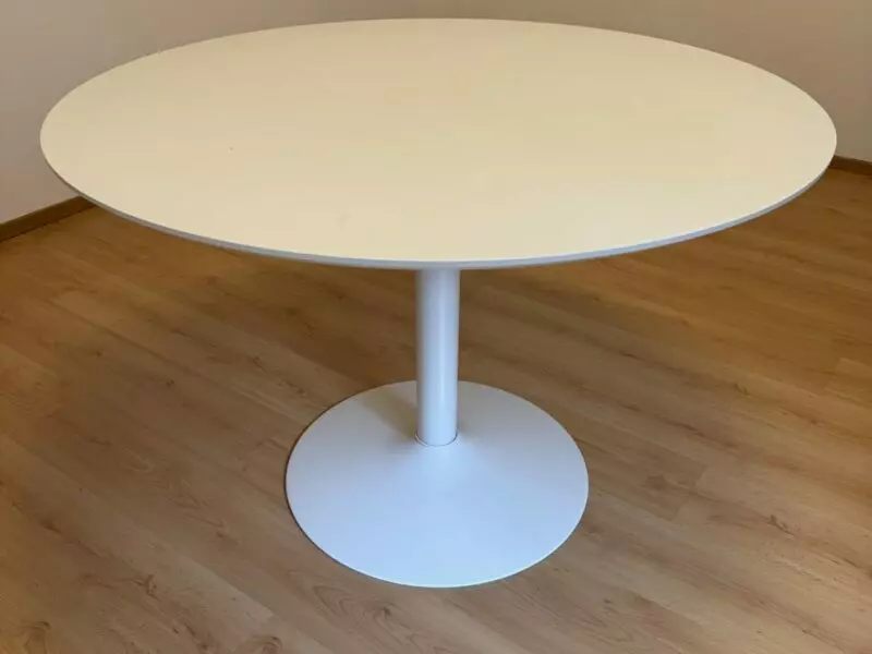Tavolo tondo 110 cm dia.