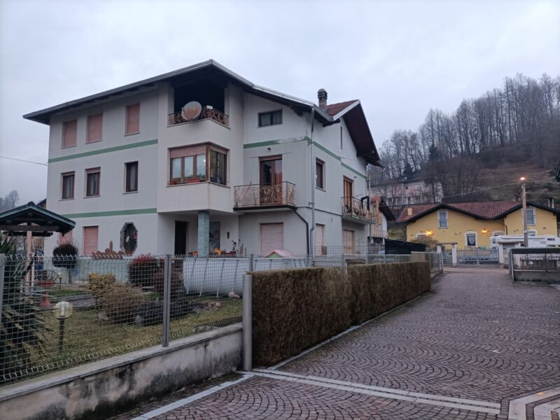 Villa indipendente, anche bifamiliare