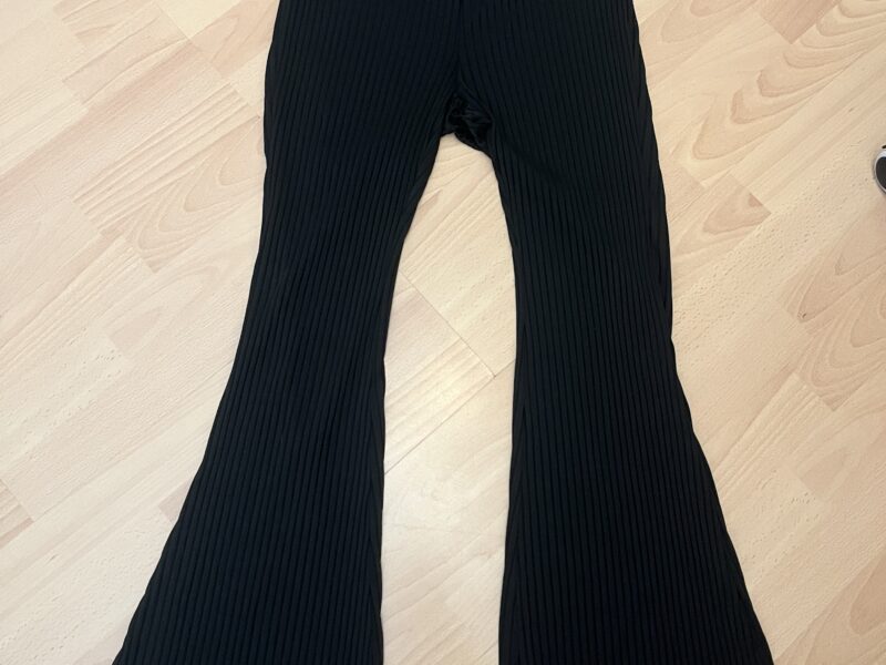 Vendo Pantalone a zampa di elefante