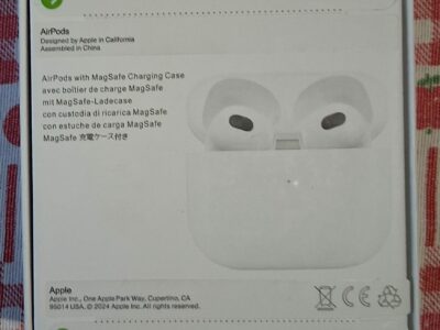 AirPods Gen 3 MagSafe