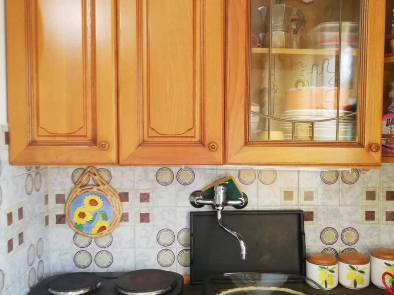 Monolocale con Cantina e Posto auto